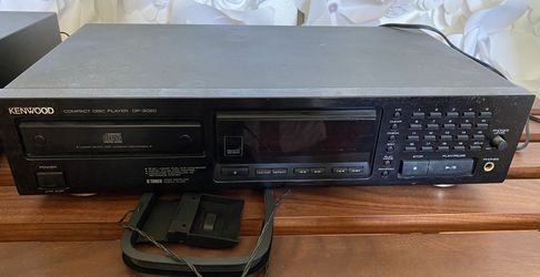 Kenwood Compact Disk Player DP-3020