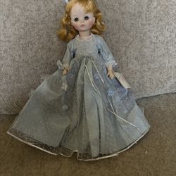 Vintage 1966 Madame Alexander Cinderella Doll 