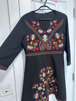 Black Floral Embroidered Round Neck Long Sleeve Knee Dress Zip Women's Plus