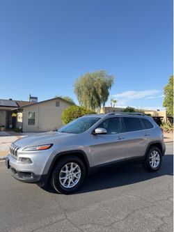 Jeep Cherokee latitude 2014