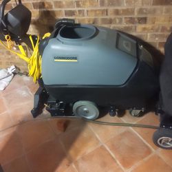 Windsor Commodore 20 Carpet Cleaner By Karcher For In Carrollton Tx Offerup