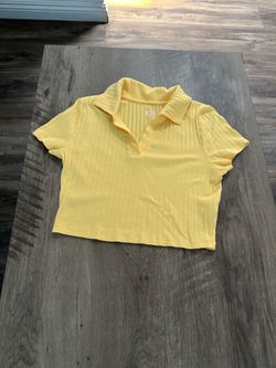 yellow SO ribbed knit crop top size L