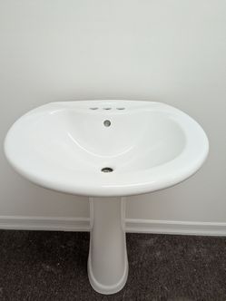 Pedestal sink