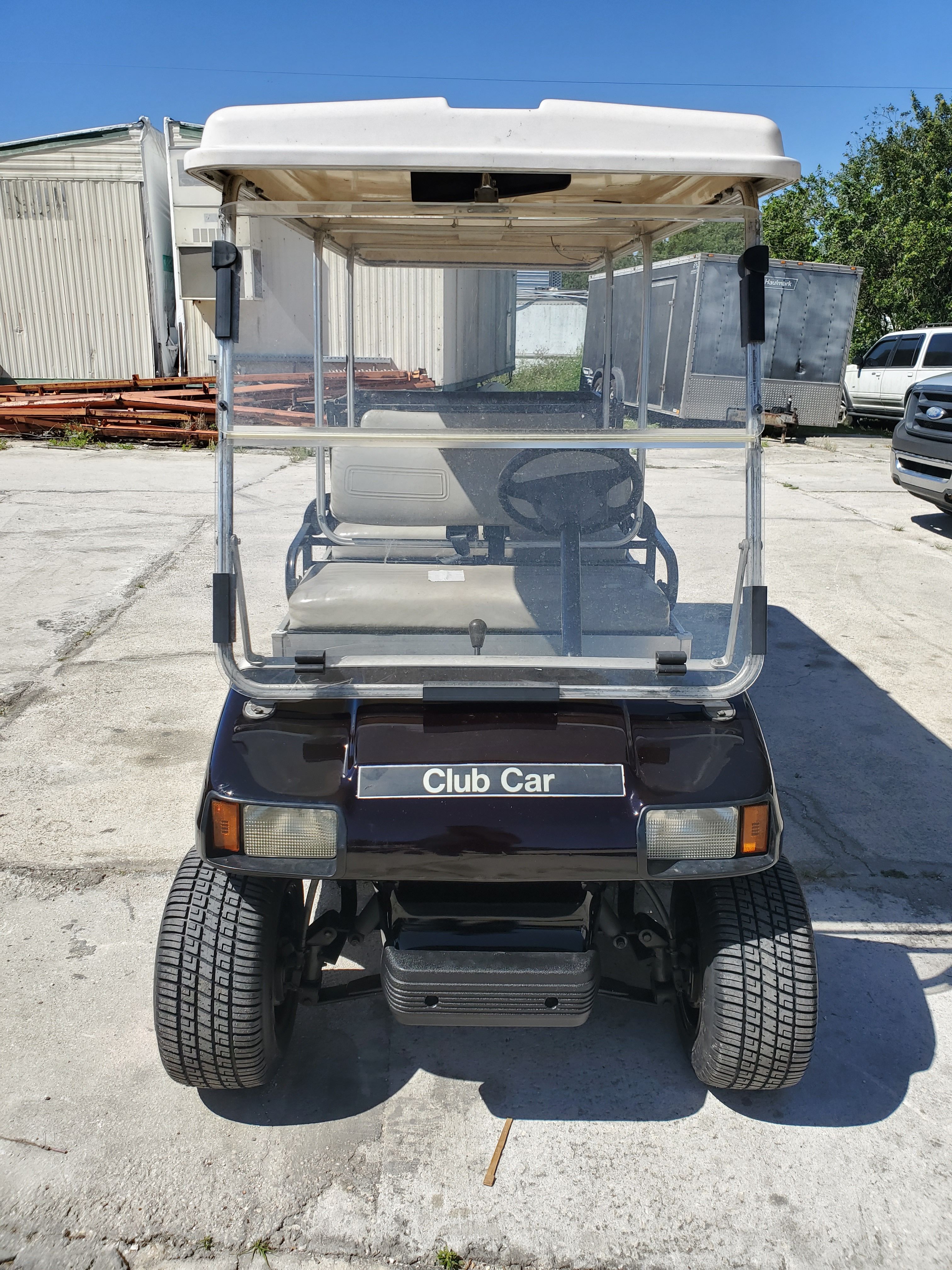 Golf cart
