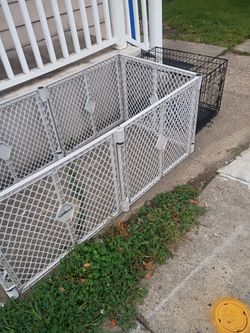 Superyard Plastic Pet Play Yard Fence Panels