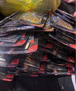 Pokémon TCG Mega Evolution Chaos Rising Blister Packs Lot