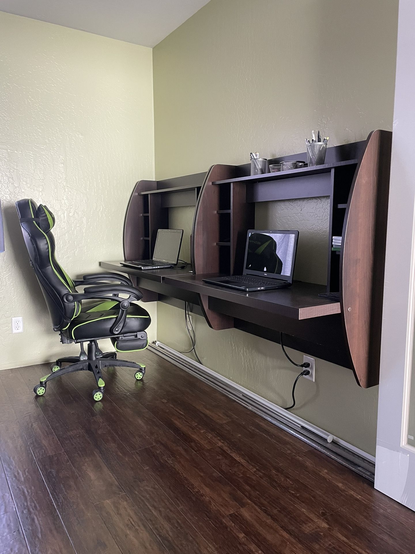1 - Floating Wall Mount Computer Desk/Workstation (1 has been sold)