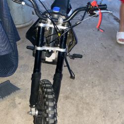 Syx Dirt Bike It’s On Top