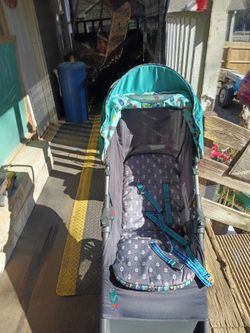 Stroller 
