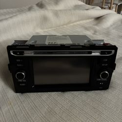 2012-2016 Toyota Prius C Radio Receiver