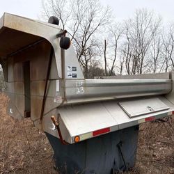 Stainless Steel Dump Body with Conveyor