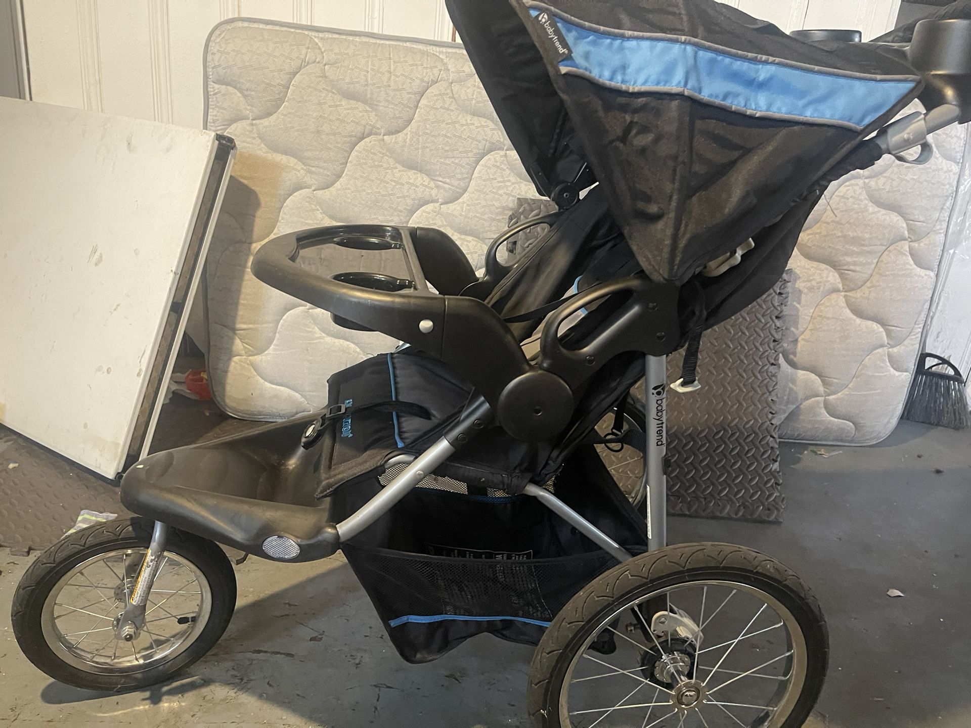 Expedition Stroller