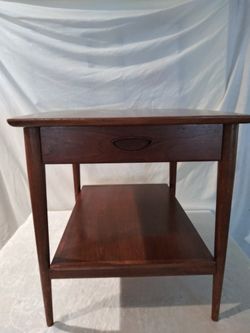 M\C Modern Heritage Henredon Table