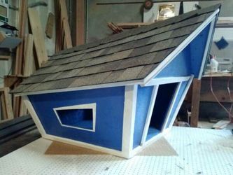 Modern dog house