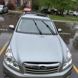 2011 Subaru Outback 2.5 Limited 