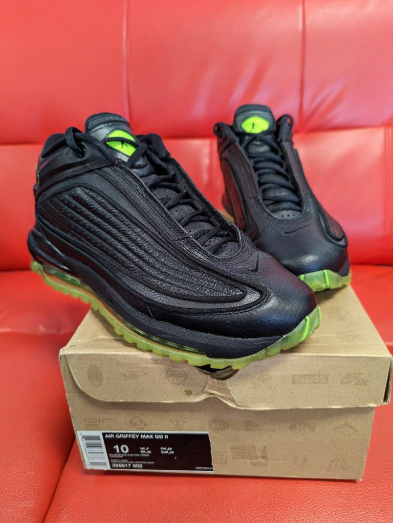 DEAD-STOCK NIKE GRIFFEY MAX GD II EDITION SIZE-10 for in Folsom, CA - OfferUp