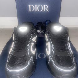 Dior b30 size 10 for sale‼️‼️