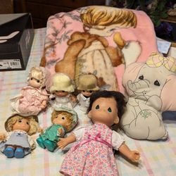 Random Precious Moments Items