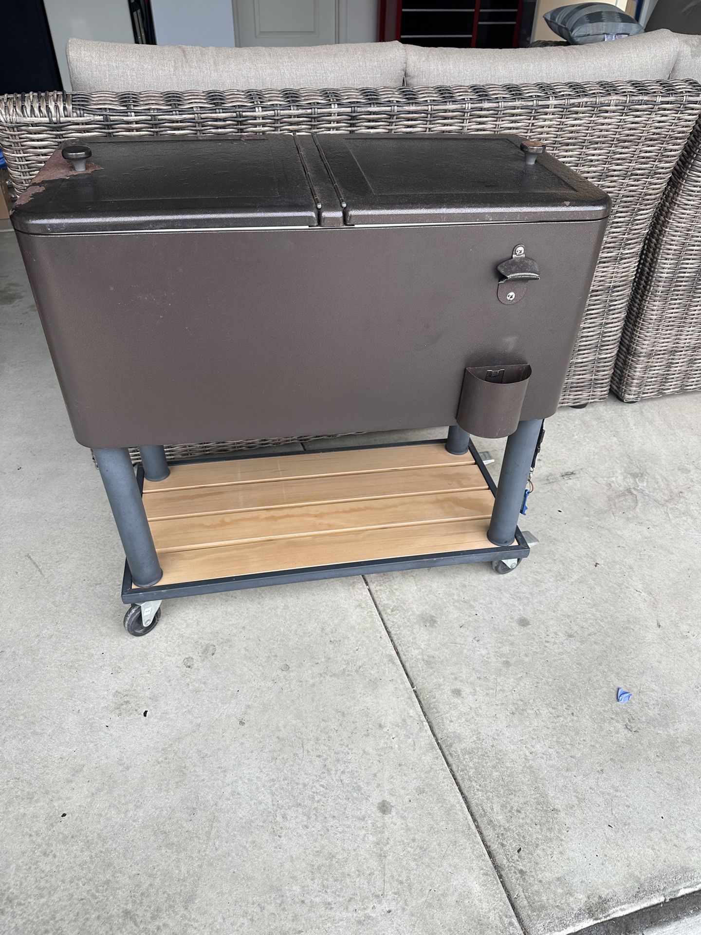Cooler