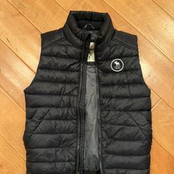 Navy Puffer  Vest Abercrombie Kids Size 7-8