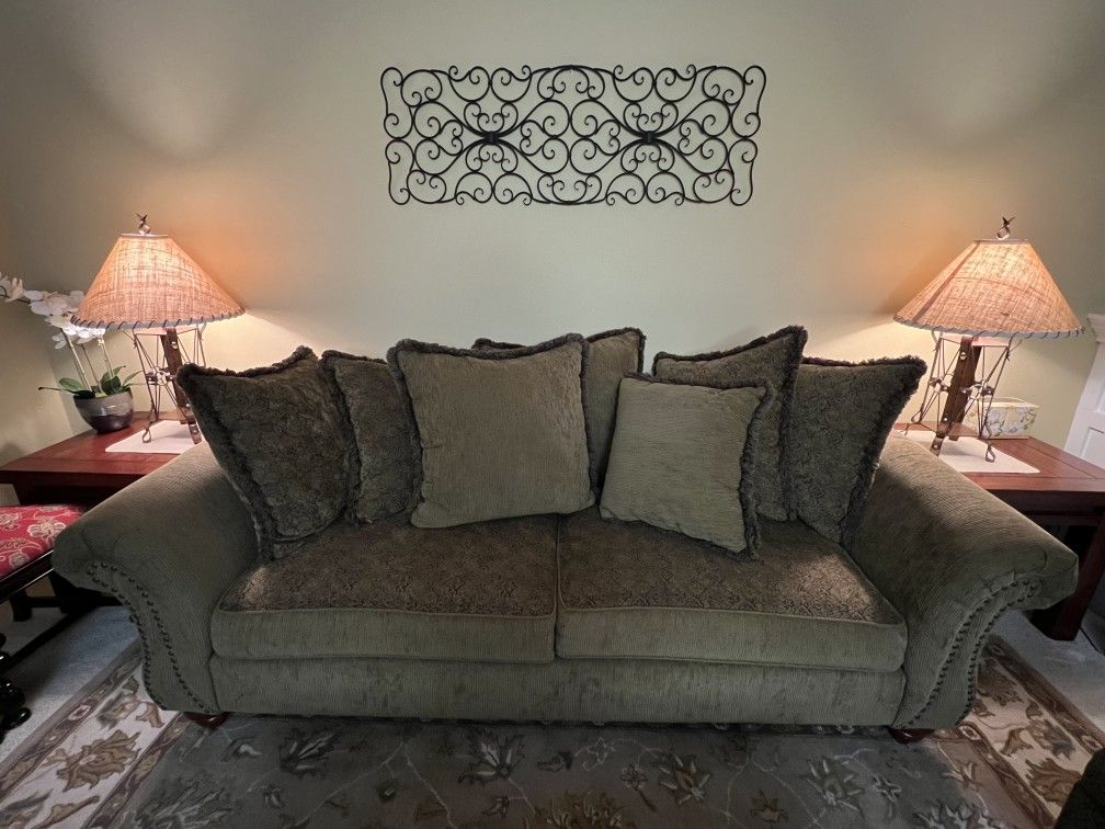 Sofa Set