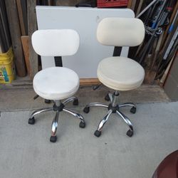 Office Chairs 