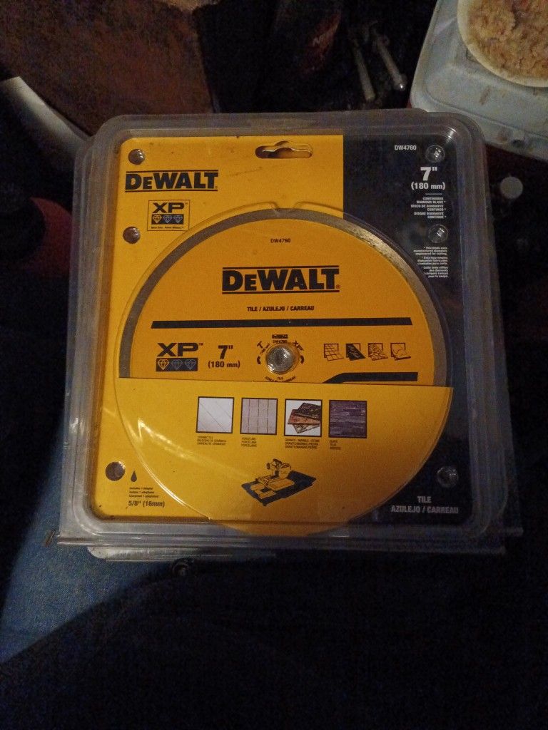 DeWALT® XP™ DW4760 Diamond Saw Blade, 7 in