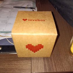 Lovebox Love Note Spinning Heart Messenger