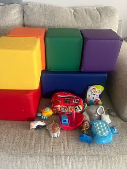 Soft cubes toys