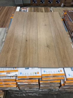 LifeProof Harvest Hues Oak Flooring – New