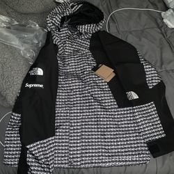 Supreme X Northface Jacket 