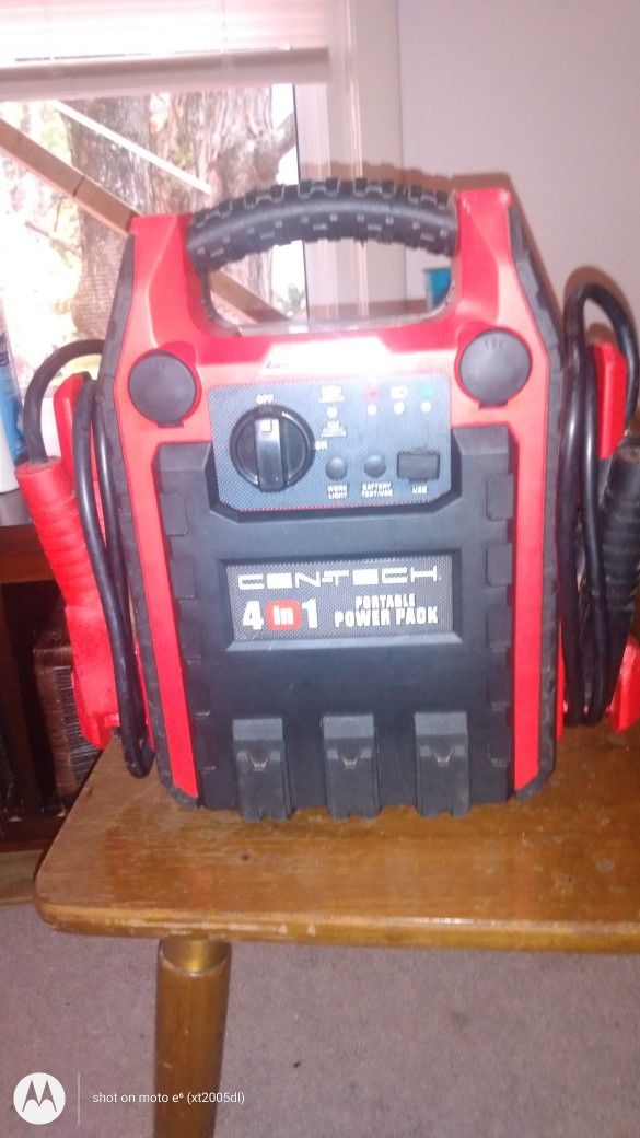 Gentech 4 In 1 Power Pack With A 260 PSI Air Compressor Built In