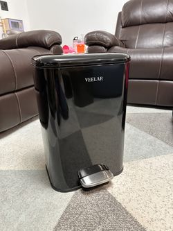 5 Gallon Bathroom Trash Can - Room Step Garbage Can with Lid, Stainless Steel Trash Bin for Kitchen Living Room Bedroom Commercial Restaurant Office (