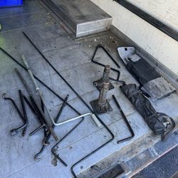 Toyota Pickup 4rruner Tacoma Tool Jack Spare Tire