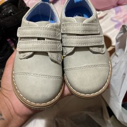 Toddler Shoes 6c NWT