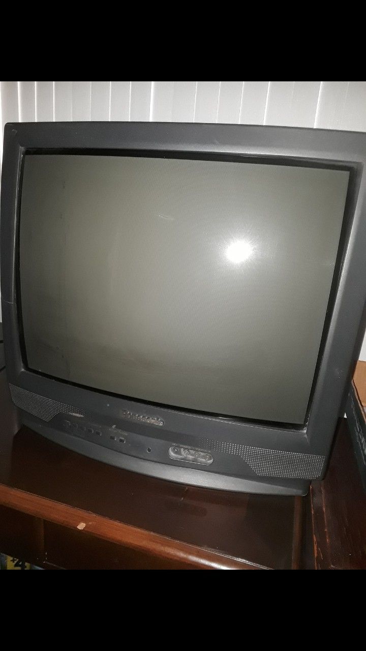 FREE Panasonic TV, 21"?, old analog, still works