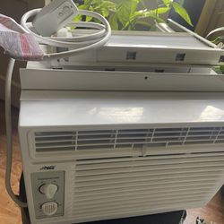 6000 BTU Air Conditioner 
