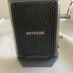 Netgear  CM 700 High Speed Cable Modem. Do sis 3.0  Tested 