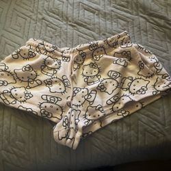 Hello kittys mini shorts