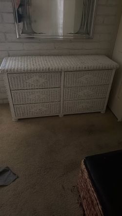 Wicker6 Drawer Dresser And Headboard