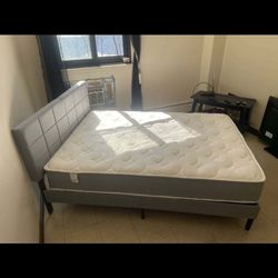 Bed Full Size