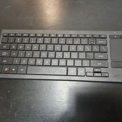 Logitech K830 Wireless Living room Keyboard With Track Pad And Bluetooth 