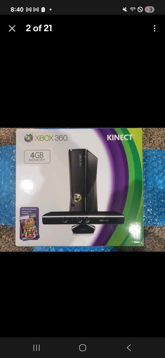 *SEALED* New* XBOX 360 4GB W/ KINECT COMBO