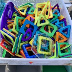 Magnetic Tiles Building Blocks 