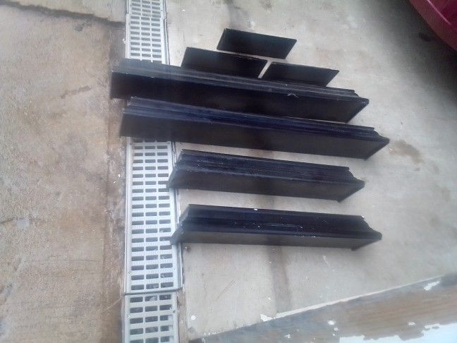 Shelving     7 Shelves Total.  $70 Obo