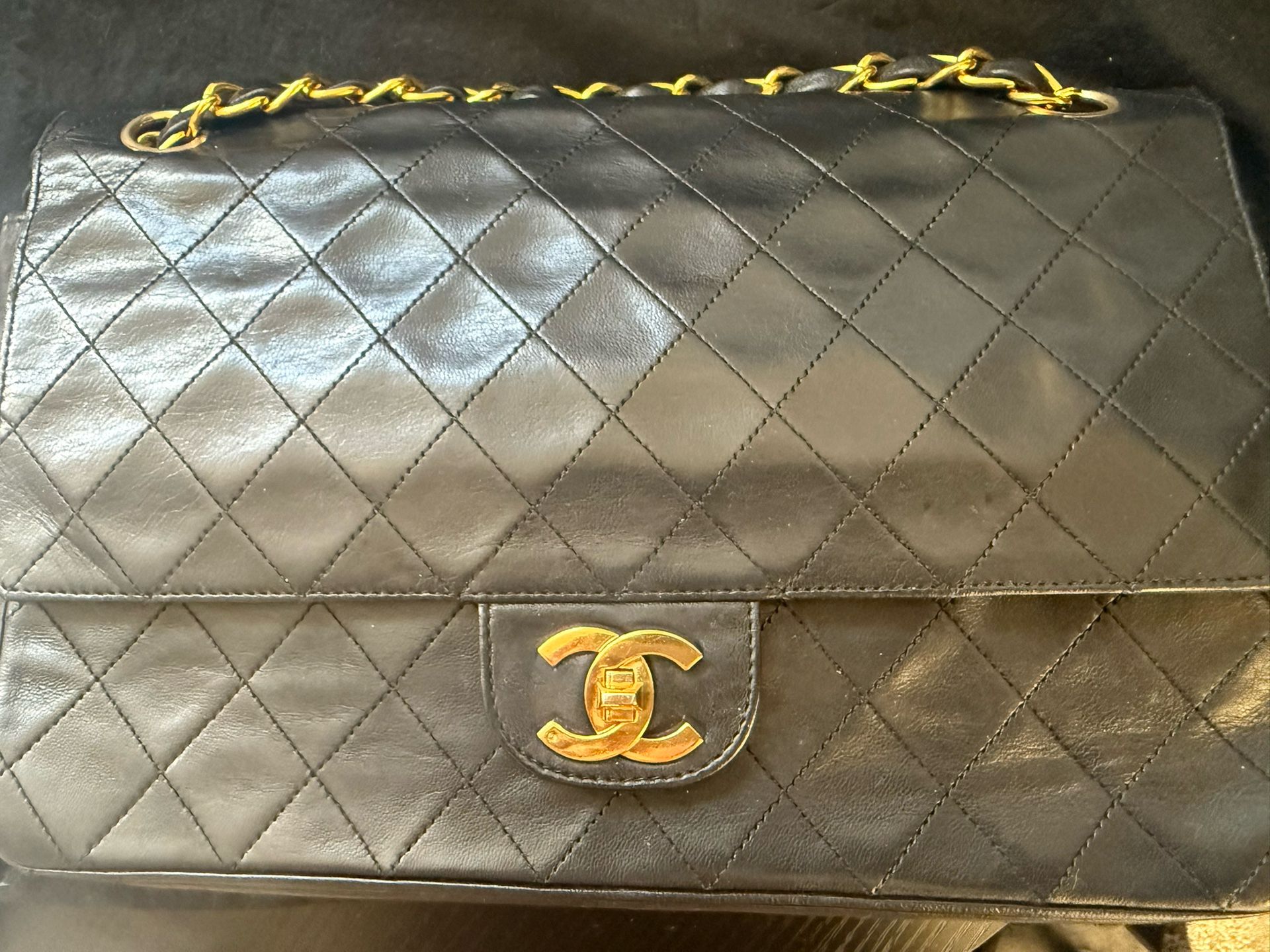 24 k gold Classic CHANEL 
