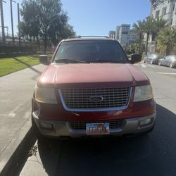 2003 Ford Expedition 2,000