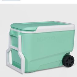 new Igloo Wheelie Cool 38qt Rolling Cooler - Mint