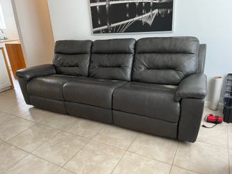 Free Electric Powered Couch