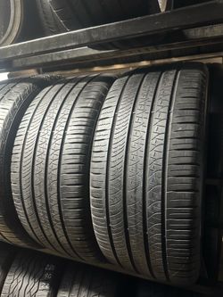 PAIR OF TIRE 265 35 22 PIRELLI 85% LIFE